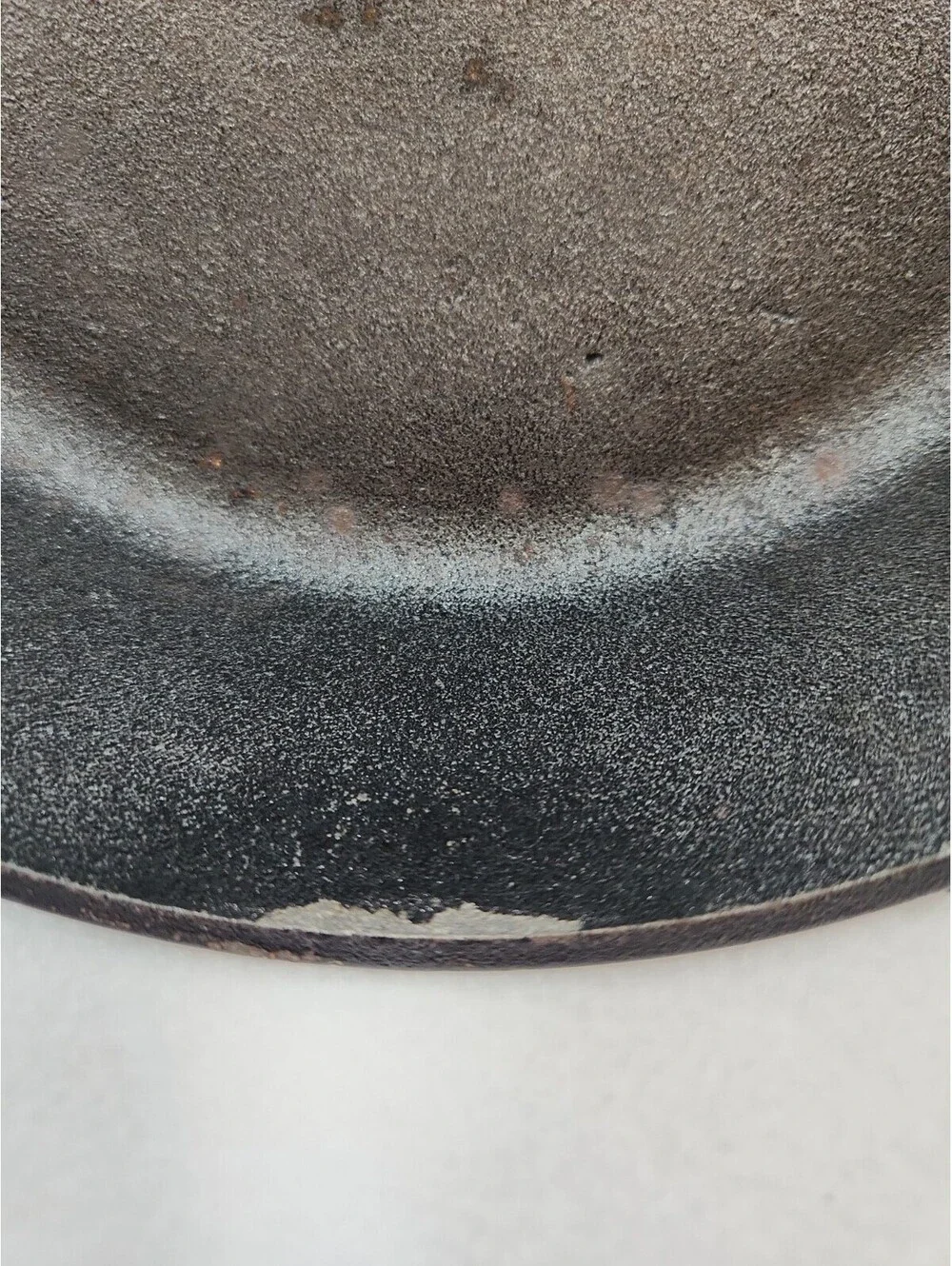 Lodge cast iron skillet 5SK, Needs TLC See Pics,  Decor Or Restore